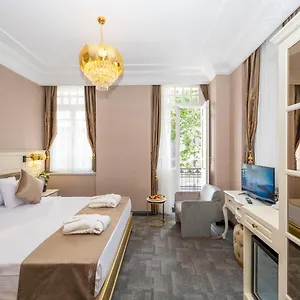 Moonlight Elegance Boutique Istanbul